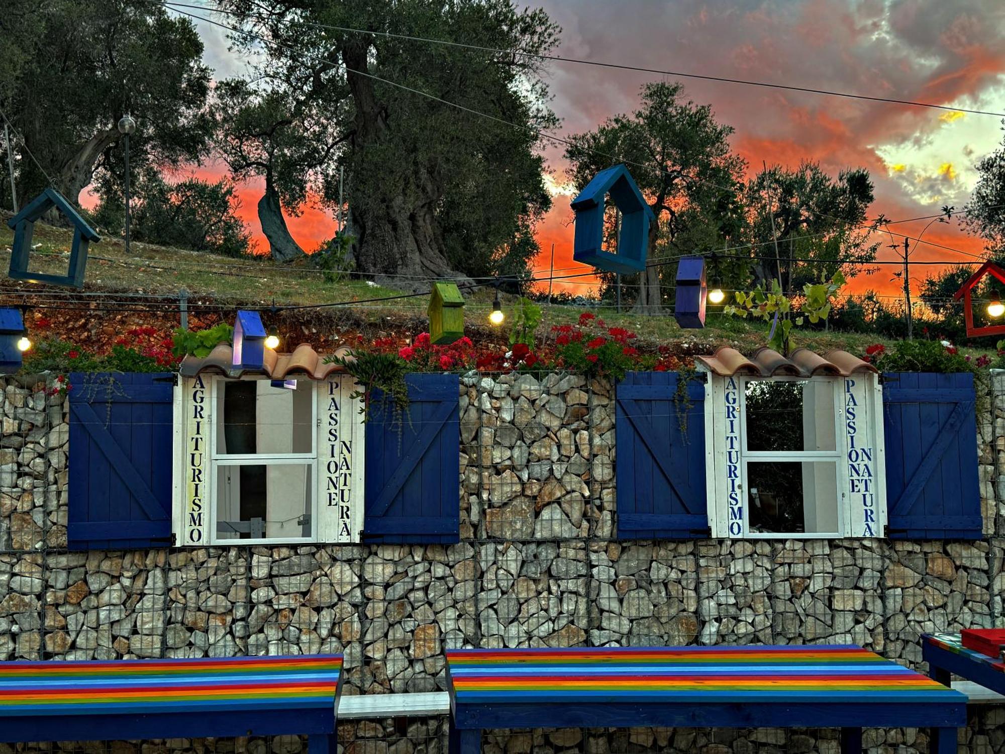 Agricampeggio - Solo Piazzole Vuote - Agriturismo Passione Natura В'єсте Екстер'єр фото